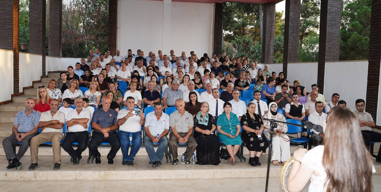 Ağcabədidə “Beynəlxalq Azərbaycan Muğamı və Musiqisi Günü” münasibətilə muğam gecəsi keçirilib